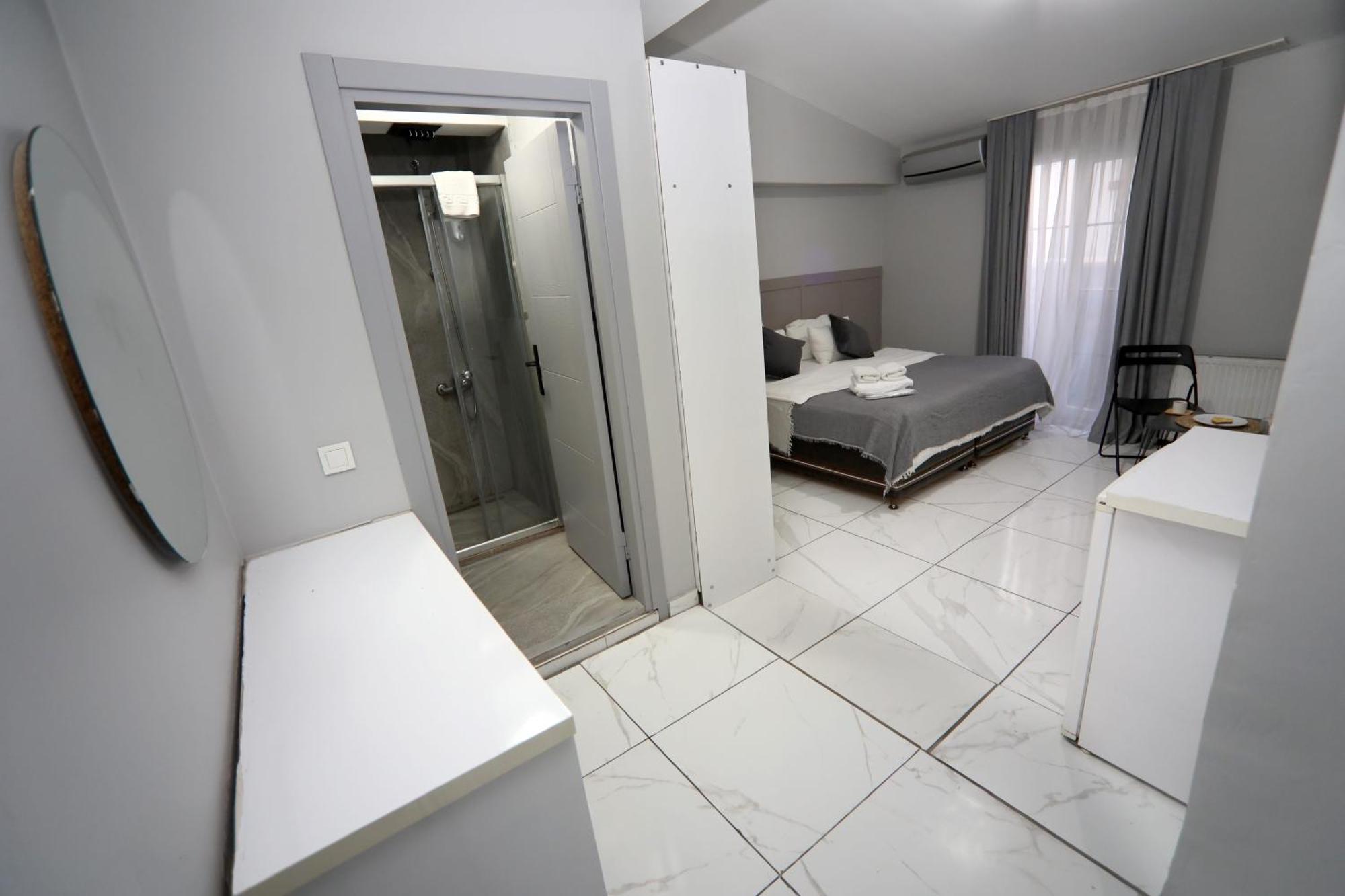 Arkem Maltepe Hotel Istanbul Bagian luar foto
