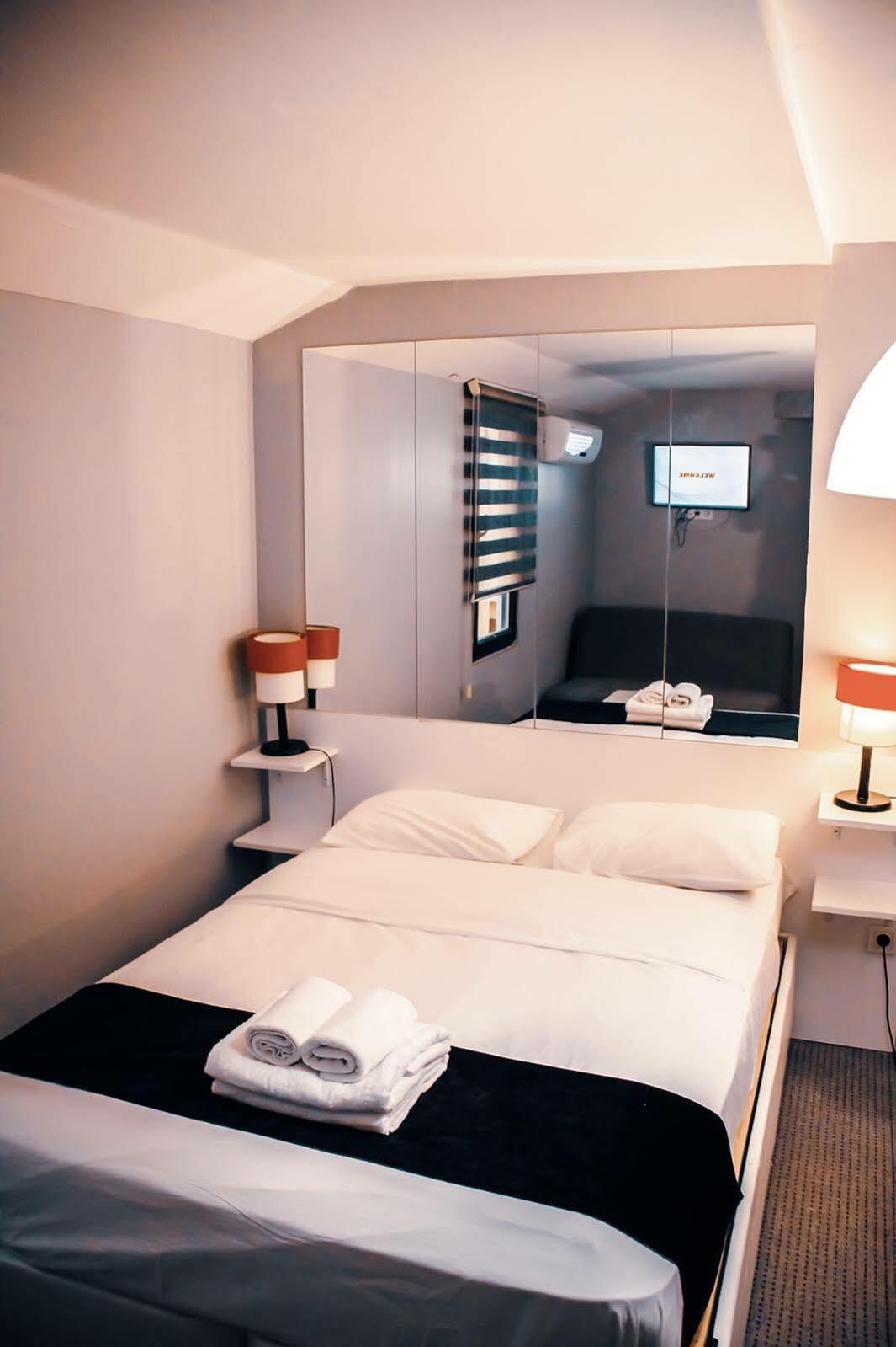 Arkem Maltepe Hotel Istanbul Bagian luar foto